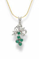 JADE Pendant (Grapes | Diamond Details | 18K White Gold) 2,5cm