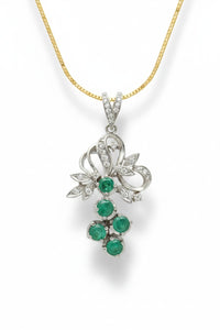 JADE Pendant (Grapes | Diamond Details | 18K White Gold) 2,5cm
