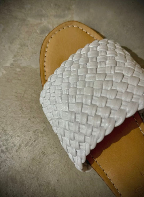 Trivena Sandals