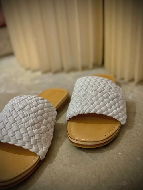 Trivena Sandals