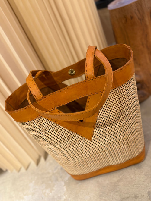 TANAMERA BAGS