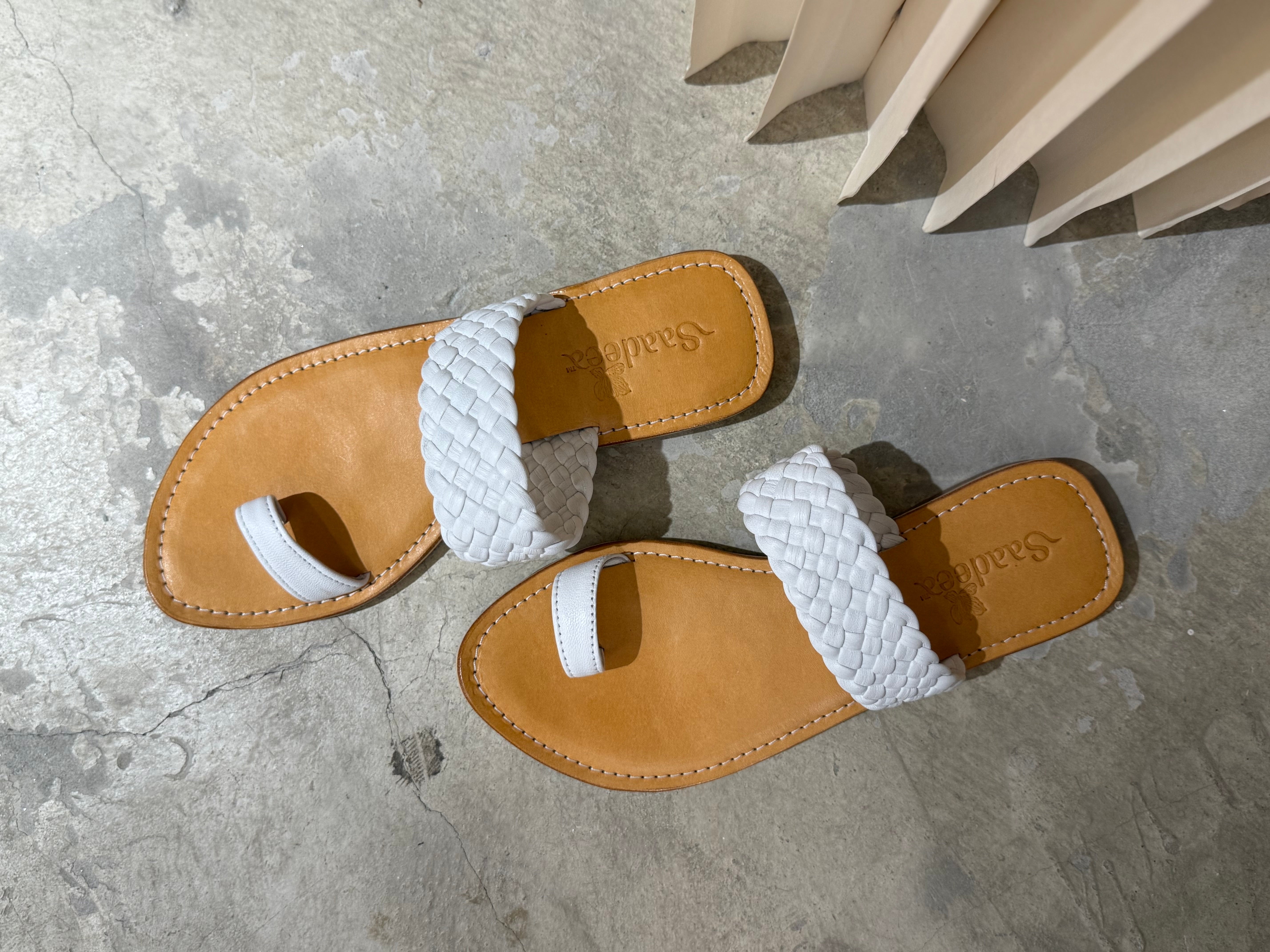 Ayuastri Sandals